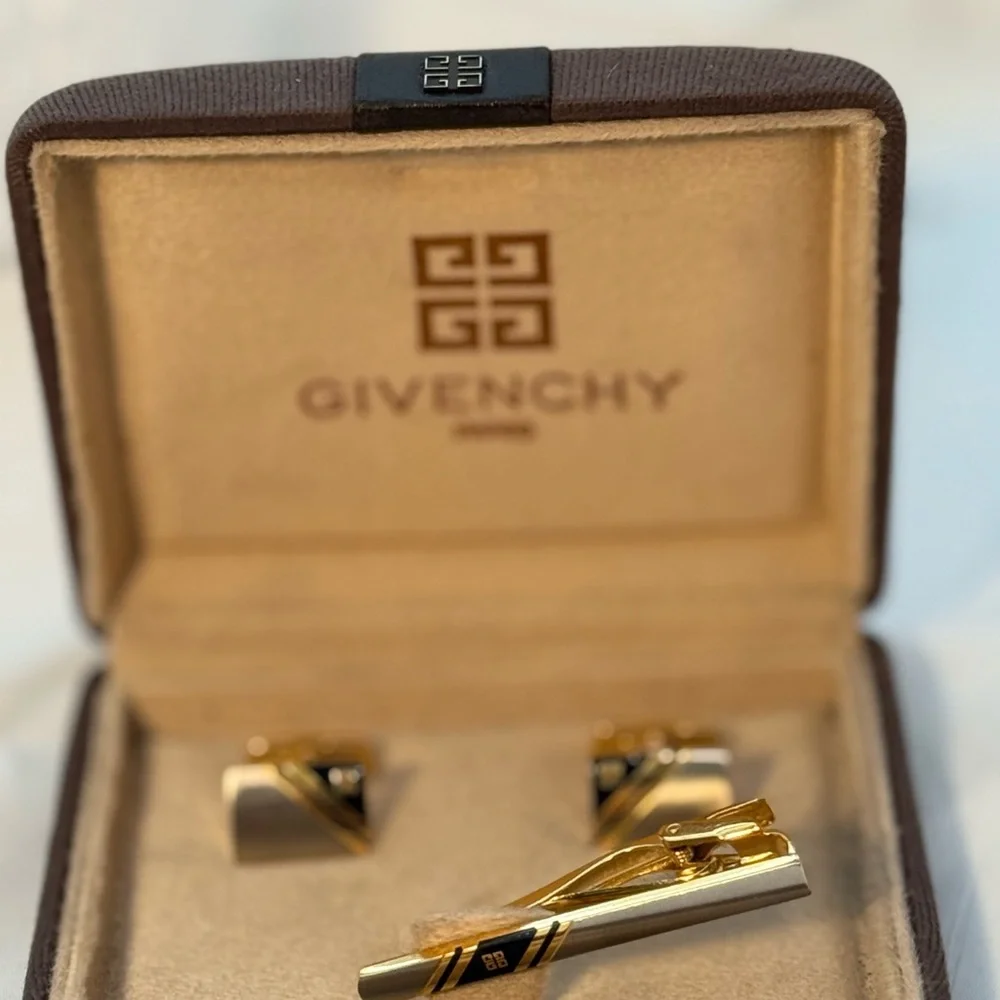 Givenchy Vintage Gold/Silver Cufflinks & Tie Clip Set - Picture 6 of 6